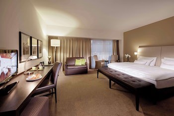 Lindner Hotel Antwerp, Part Of Jdv By Hyatt