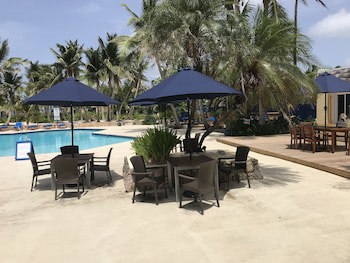 The Palms At Pelican Cove