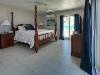 The Palms At Pelican Cove