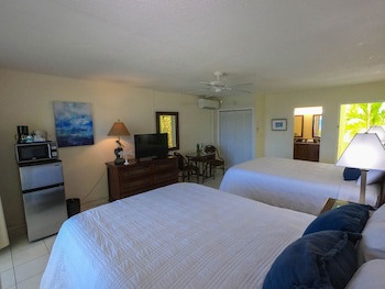 The Palms At Pelican Cove