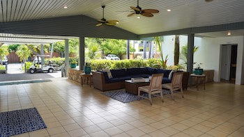 The Palms At Pelican Cove