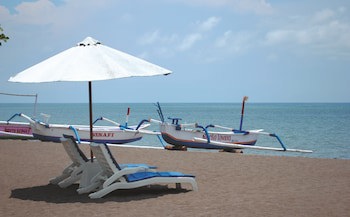 Aneka Lovina Villas And Spa