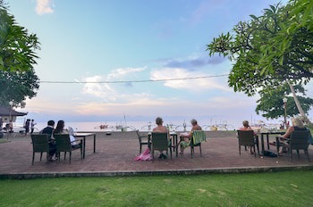 Aneka Lovina Villas And Spa