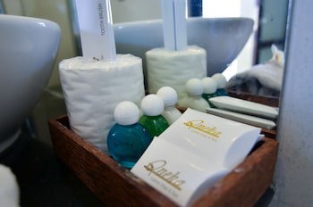 Aneka Lovina Villas And Spa