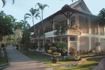 Aneka Lovina Villas And Spa