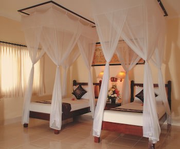 Aneka Lovina Villas And Spa