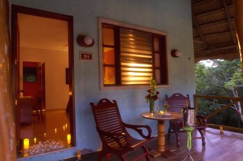 Chicanna Ecovillage