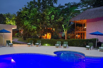 Chicanna Ecovillage