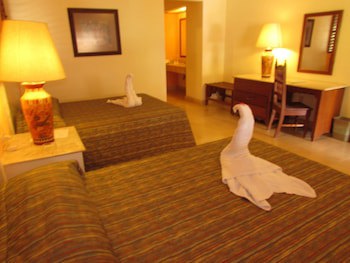 Chicanna Ecovillage