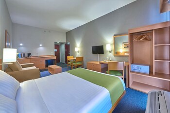 City Express By Marriott Celaya Parque