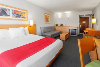 City Express By Marriott Celaya Parque