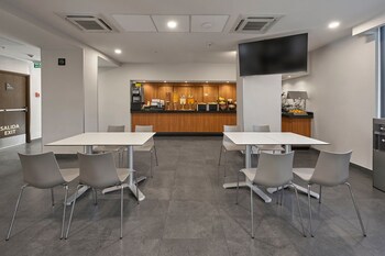 City Express By Marriott Celaya Parque
