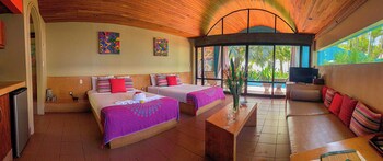 Alma Del Pacifico Beach Hotel & Spa