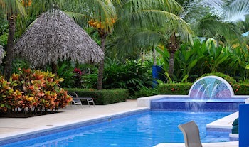 Alma Del Pacifico Beach Hotel & Spa
