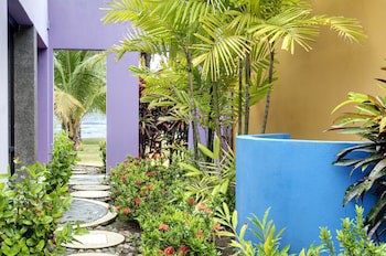 Alma Del Pacifico Beach Hotel & Spa