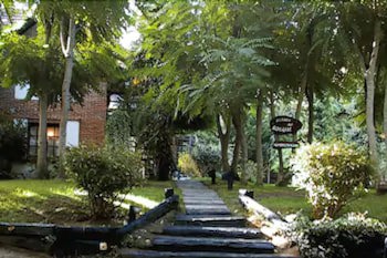 Posada Del Bosque By Hs