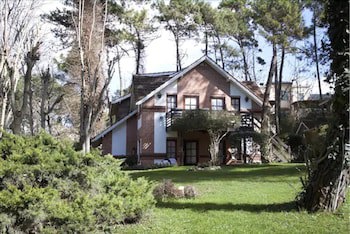Posada Del Bosque By Hs