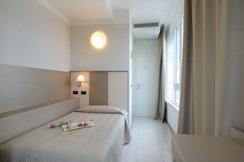 Hotel Cristallo Riccione fotoğrafı