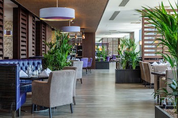 Radisson Blu Waterfront Hotel, Jersey