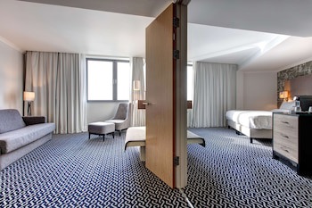 Radisson Blu Waterfront Hotel, Jersey