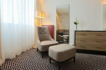 Radisson Blu Waterfront Hotel, Jersey