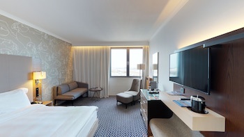 Radisson Blu Waterfront Hotel, Jersey