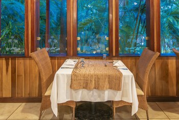 Hotel Villas Lirio