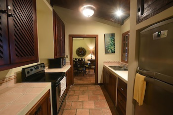 Hotel Villas Lirio
