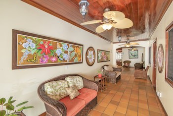 Hotel Villas Lirio