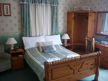 Ashwood Grange Hotel - B&B