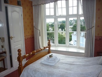 Ashwood Grange Hotel - B&B