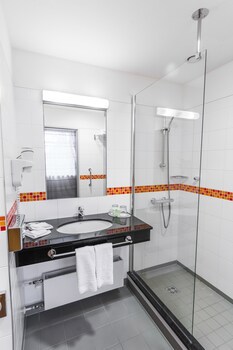 Courtyard By Marriott Pilsen