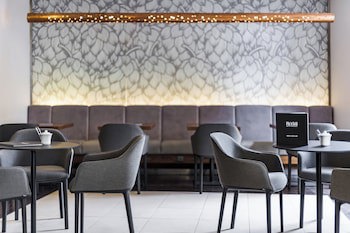 Courtyard By Marriott Pilsen