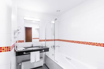 Courtyard By Marriott Pilsen