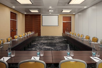 Courtyard By Marriott Pilsen