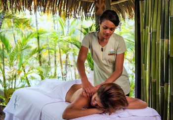 Radisson Blu Resort Fiji Denarau Island