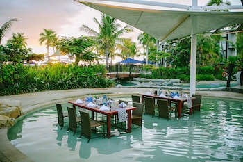 Radisson Blu Resort Fiji Denarau Island
