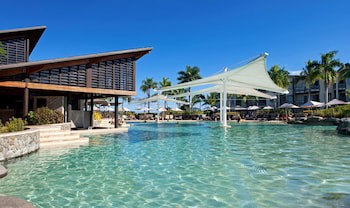Radisson Blu Resort Fiji Denarau Island