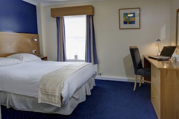 Burn Hall Hotel