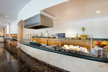 Courtyard By Marriott Cancun Airport