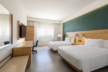 Courtyard By Marriott Cancun Airport