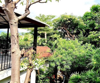 Cinnamon Beach Villas