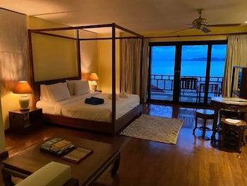 Cinnamon Beach Villas