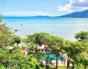 Cinnamon Beach Villas