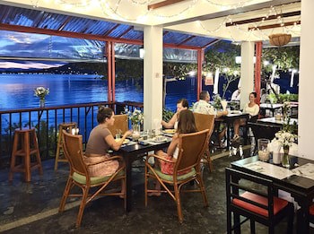 Cinnamon Beach Villas