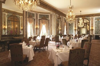 Luton Hoo Hotel, Golf And Spa