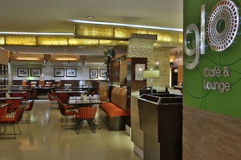 Crown Regency Hotel And Towers