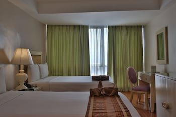 Crown Regency Hotel And Towers