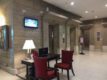 Crown Regency Hotel And Towers