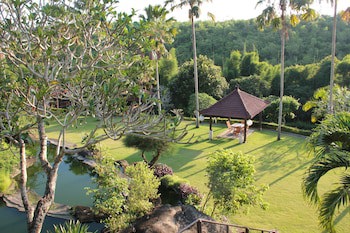 The Beverly Hills Bali A Luxury Villas & Spa